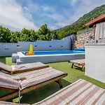 וילה House Bozica With Sauna & Heated Pool *