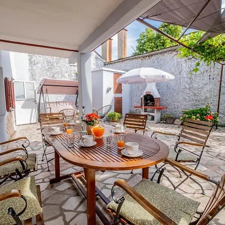 Вилла House Bozica With Sauna & Heated Pool *