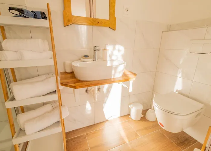 Villa House Bozica With Sauna & Heated Pool Tribalj
