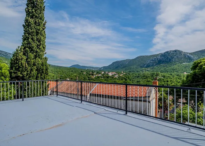 House Bozica With Sauna & Heated Pool Tribalj