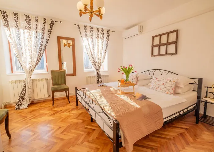 Villa House Bozica With Sauna & Heated Pool