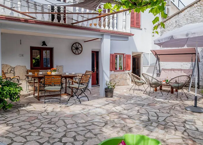 House Bozica With Sauna & Heated Pool Tribalj