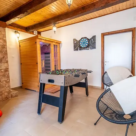 House Bozica With Sauna & Heated Pool Vila
