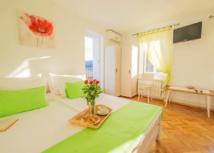 House Bozica With Sauna & Heated Pool Villa